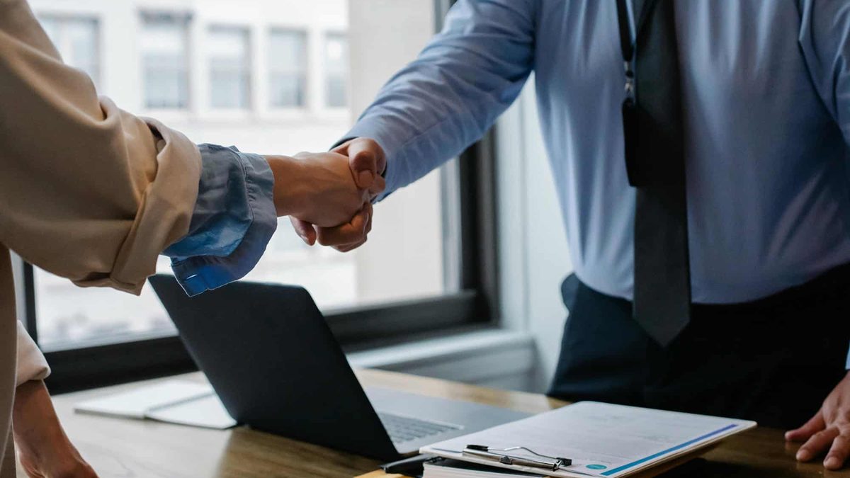 Link Building Without Cold Outreach: 9 Tactics That Work for Small Businesses