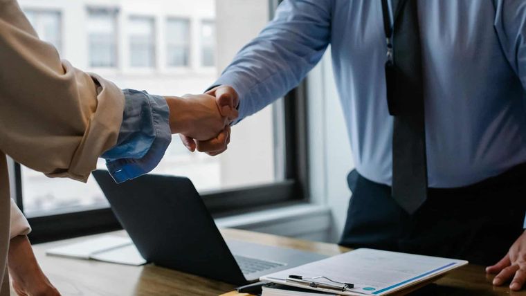 Link Building Without Cold Outreach: 9 Tactics That Work for Small Businesses
